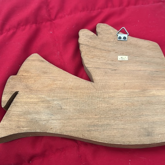 Salvadorian Painted Wooden Folk-art Angel Holiday or Whimsical Decor - Picture 3 of 6